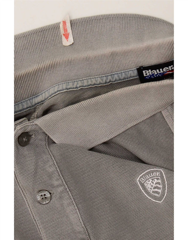 Blauer herre poloshirt mellemgrå