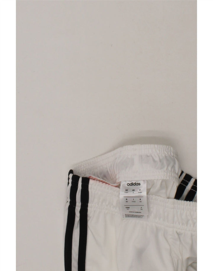 ADIDAS Boys Aeroready Sport Shorts 9-10 Years  White Polyester Vintage Adidas and Second-Hand Adidas from Messina Hembry 