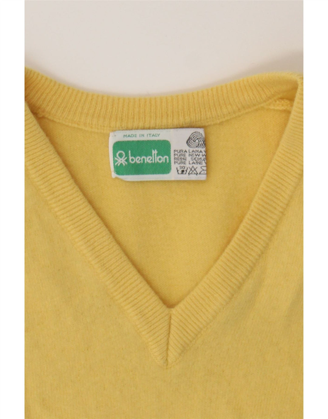 BENETTON Mens Vest Tank Top IT 48 Medium Yellow Wool Vintage Benetton and Second-Hand Benetton from Messina Hembry 