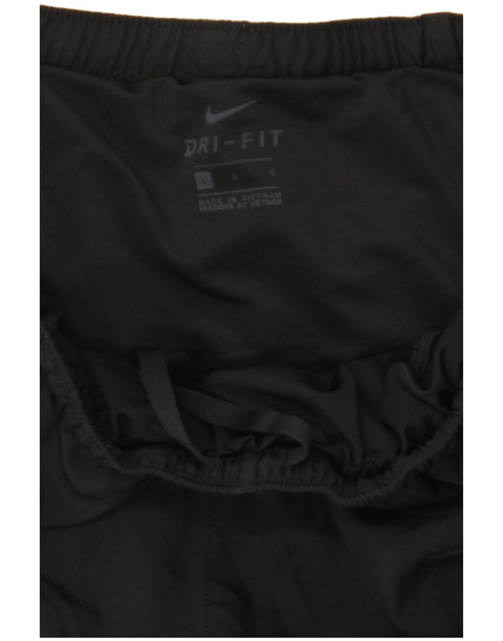 Nike Herre Dri Fit sportsshorts, store sorte polyester