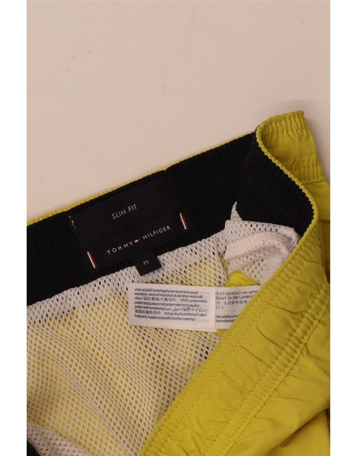 Tommy Hilfiger Herre Grafisk Slim Fit svømmeshorts Medium Gul