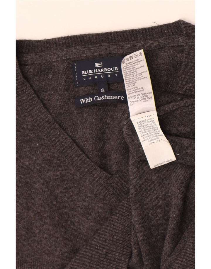 Marks & Spencer Herre Blue Harbor V-hals sweater XL Grå uld