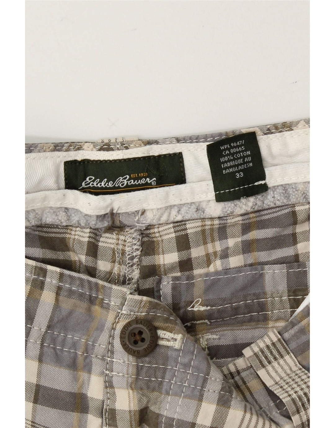EDDIE BAUER Mens Cargo Shorts W33 Medium Grey Check Cotton Vintage Eddie Bauer and Second-Hand Eddie Bauer from Messina Hembry 
