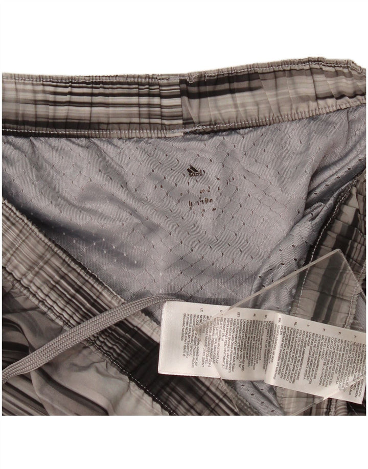 Adidas Dame Climalite Sport Shorts UK 14 Medium Grå Stribet Polyester