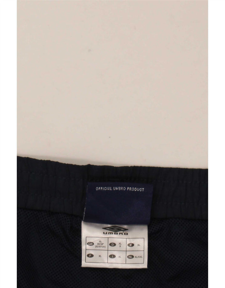 Umbro Herre Graphic Bermuda Sport Shorts XL Navy Blue Polyester