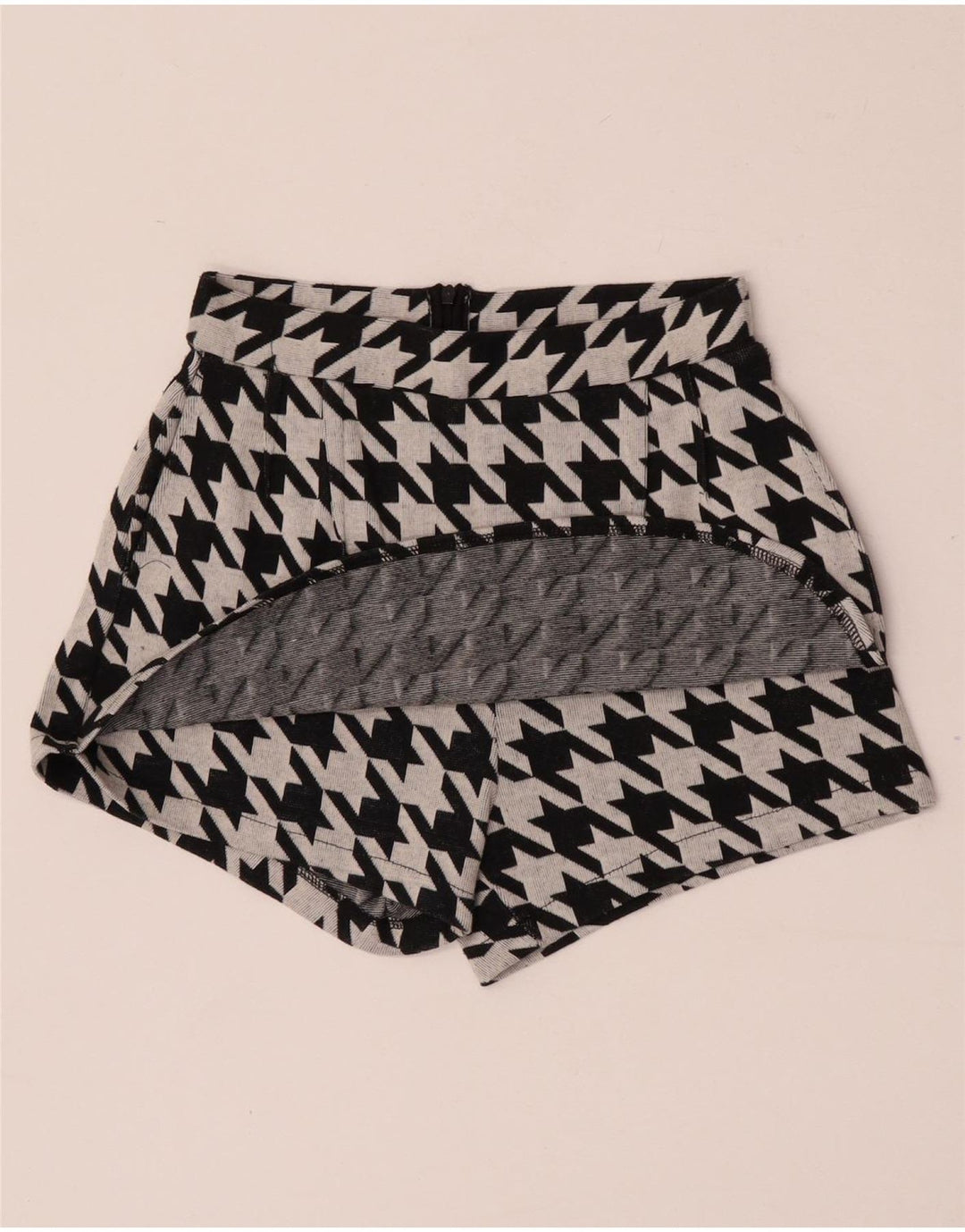 Zara Trafaluc Casual Shorts til kvinder, Små W26, sorte hundestød