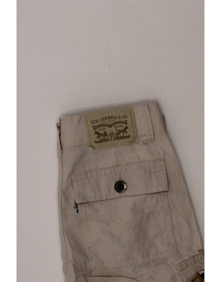 LEVI'S Boys Cargo Shorts 4-5 Years W20 White Cotton Vintage Levi's and Second-Hand Levi's from Messina Hembry 