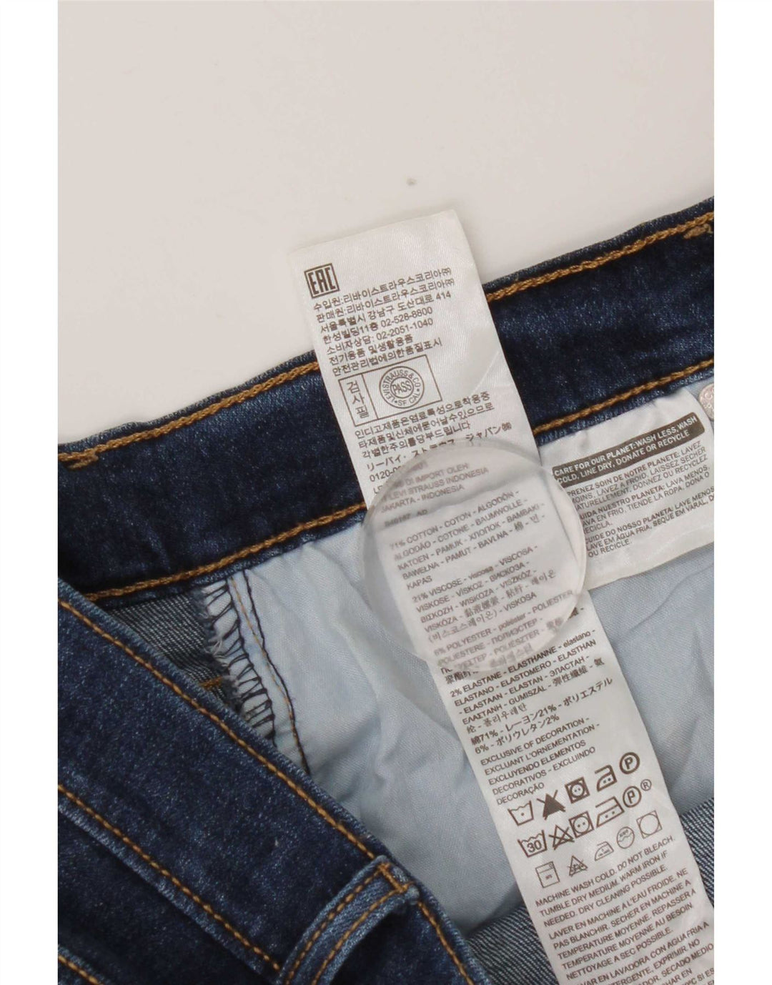 Levi's højtaljede denimshorts til kvinder W30 mellemblå bomuld