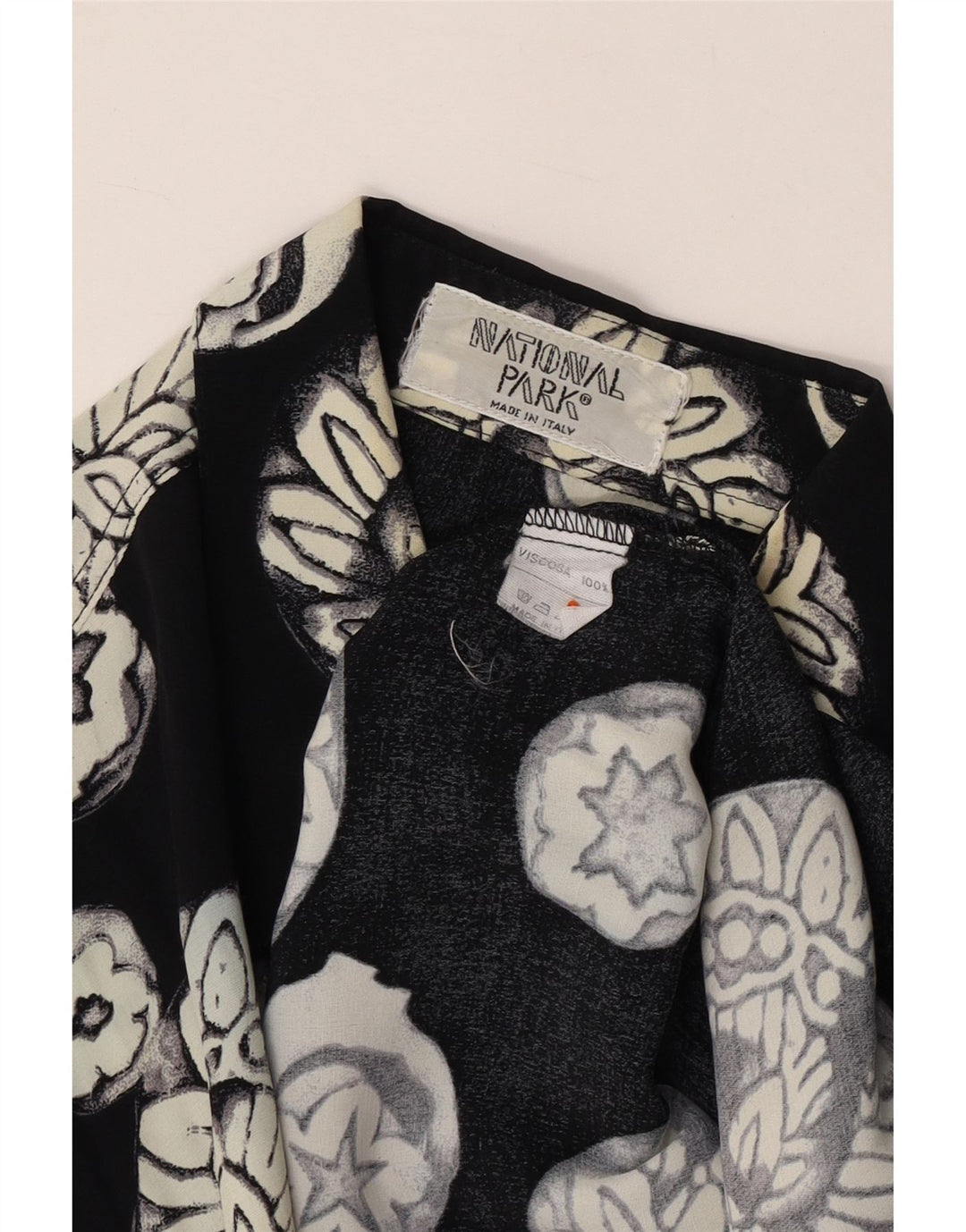 VINTAGE herreskjorte stor sort blomsterviscose