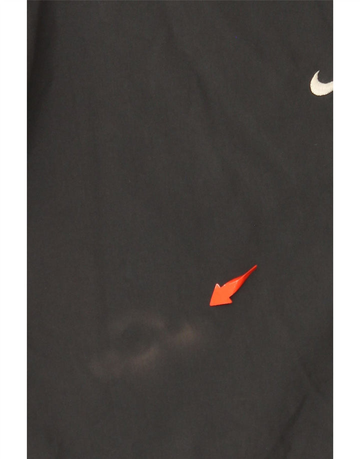 NIKE Sportshorts til mænd XL Sort Colourblock Polyester