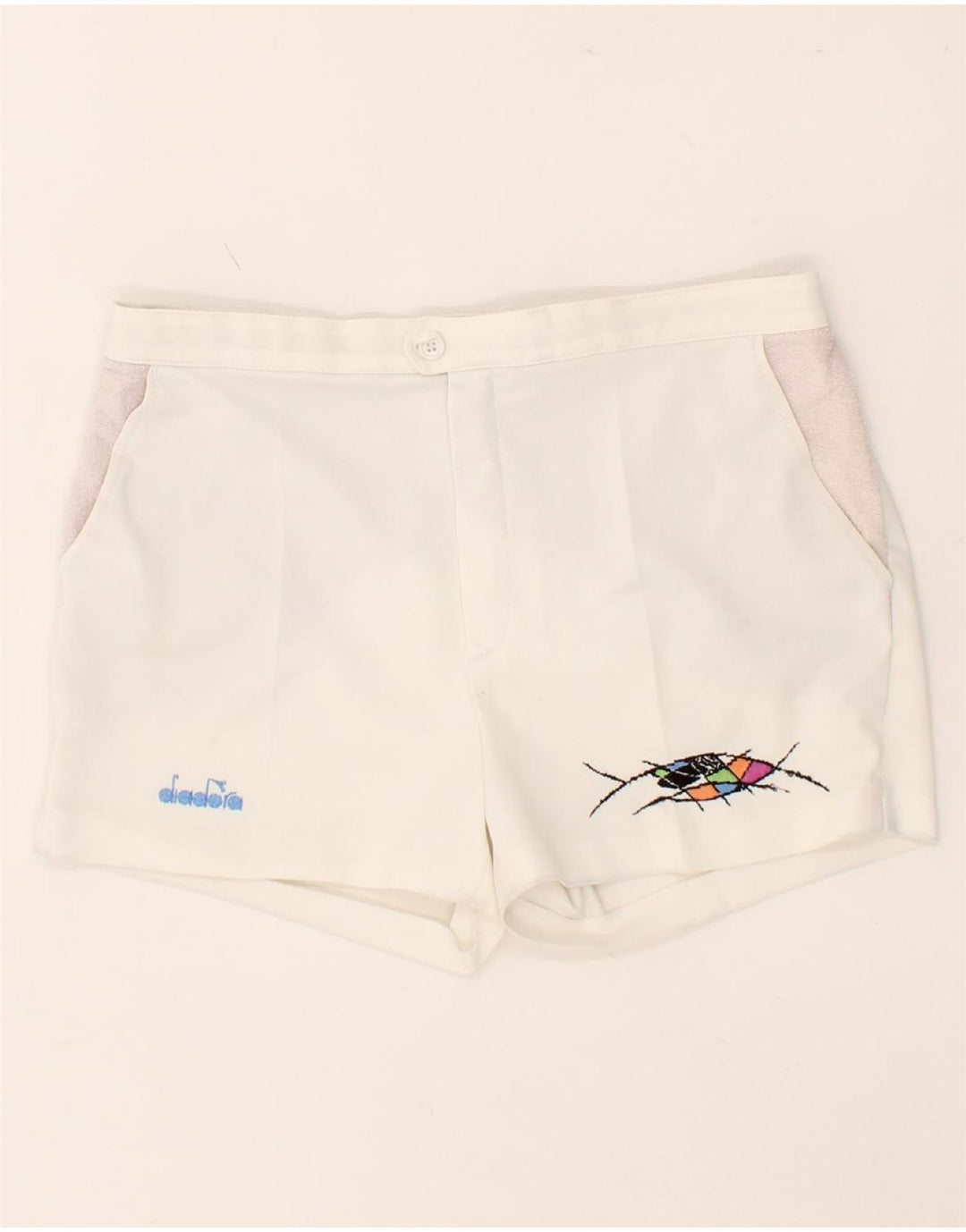 DIADORA Womens Graphic Chino Shorts W32 Large White Vintage Diadora and Second-Hand Diadora from Messina Hembry 