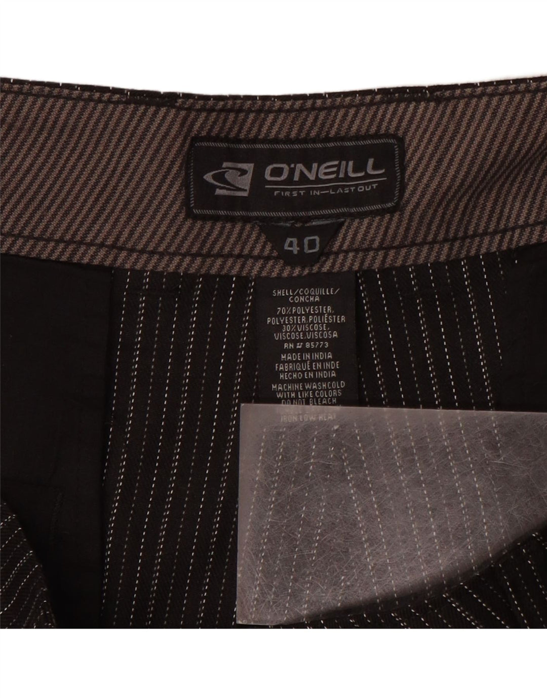 O'NEILL Mens Chino Shorts  W40 XL Black Striped Polyester Vintage O'Neill and Second-Hand O'Neill from Messina Hembry 