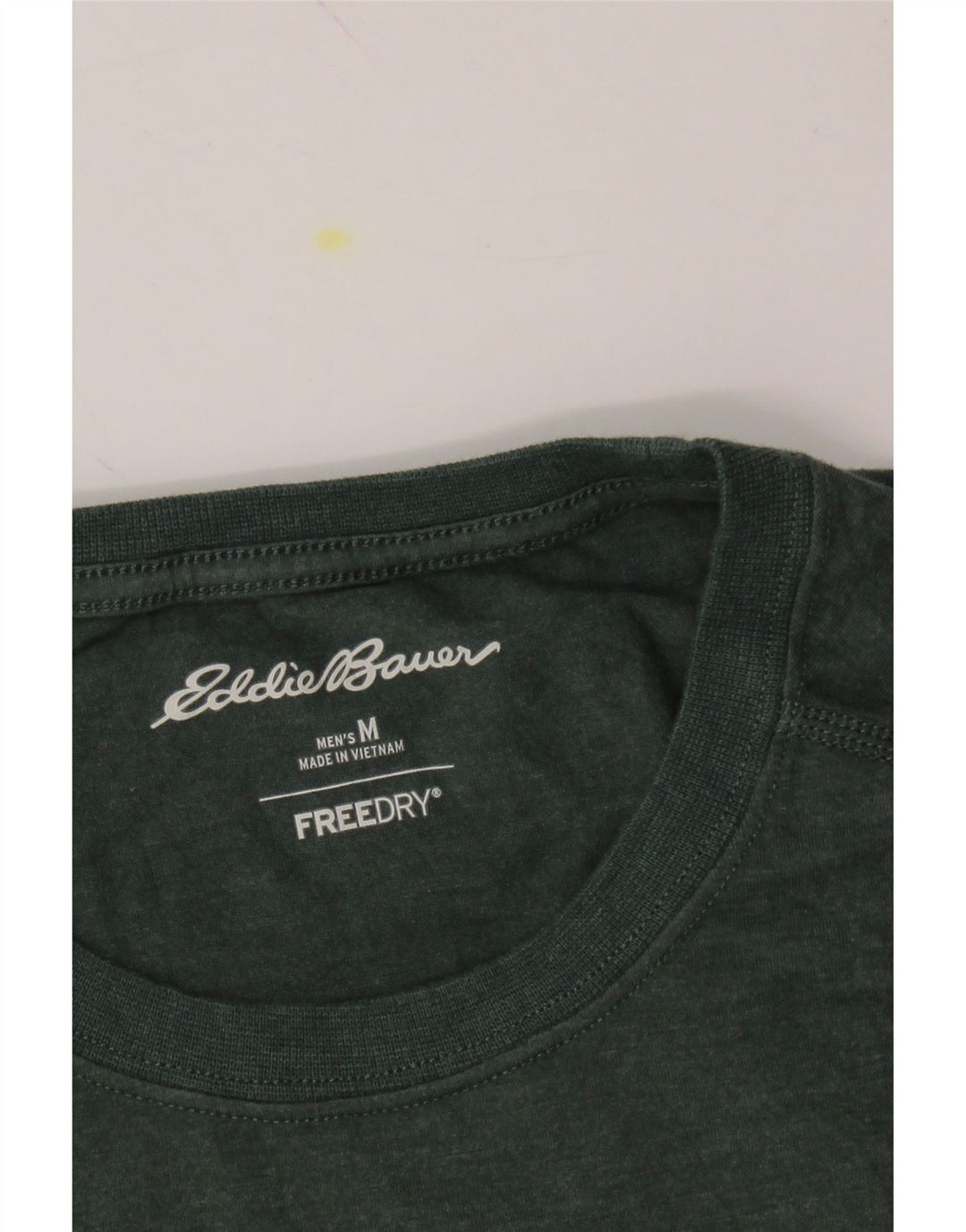 EDDIE BAUER Mens T-Shirt Top Medium Green Vintage Eddie Bauer and Second-Hand Eddie Bauer from Messina Hembry 