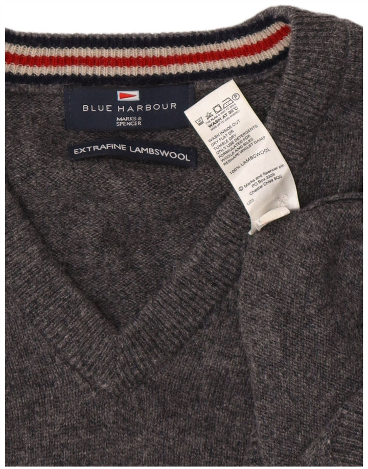 Marks & Spencer Herre Blue Harbor V-hals sweater Medium Grey Flecked