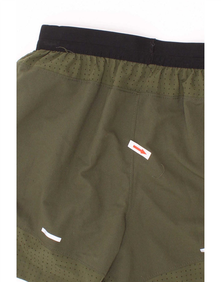 Nike Boys Dri Fit Sportshorts 8-9 år Small Khaki Colourblock Polyester