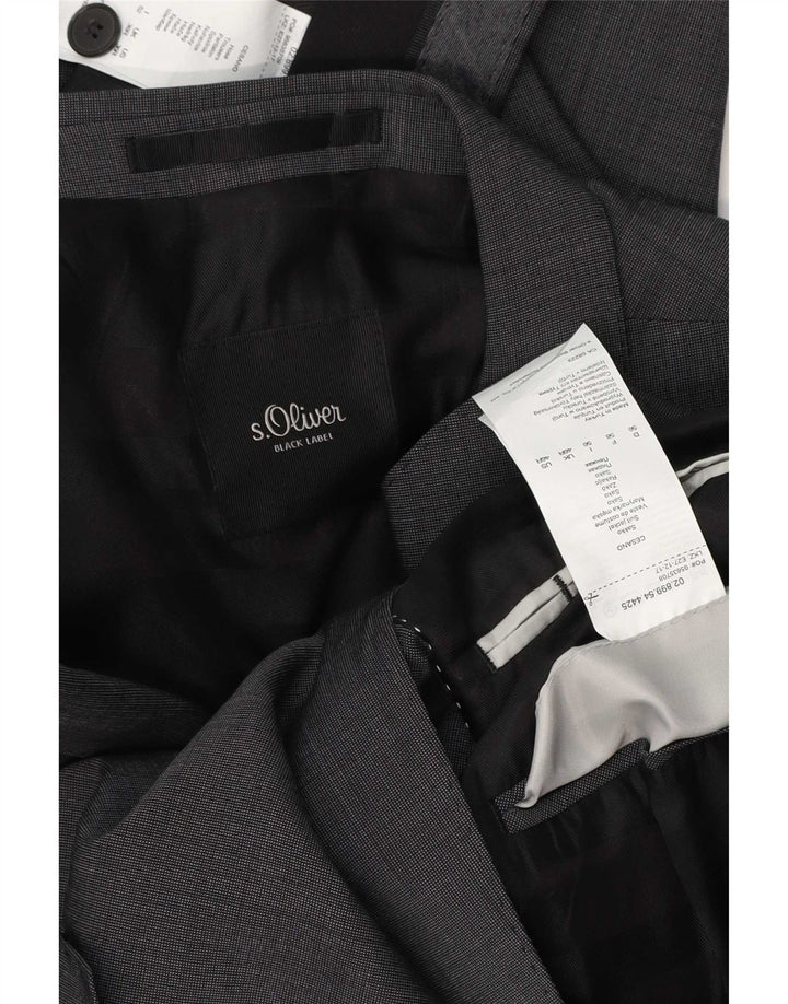 S.Oliver Herredragt med 2 knapstykker UK 46 3XL W38 L32 Grå Polyester