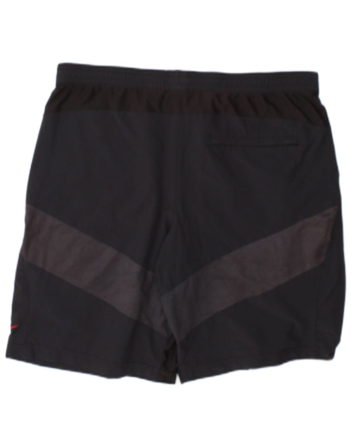 Nike Herre Sportshorts Medium Grey Colourblock Nylon