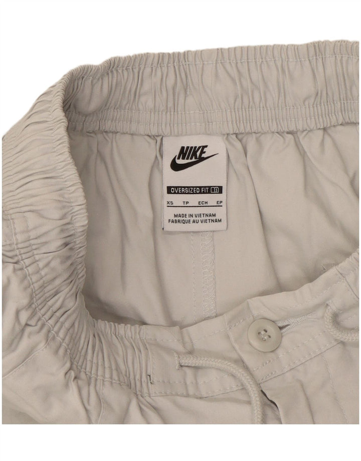 Nike Herre Oversized Pegged Chino Shorts XS W26 Hvid Bomuld