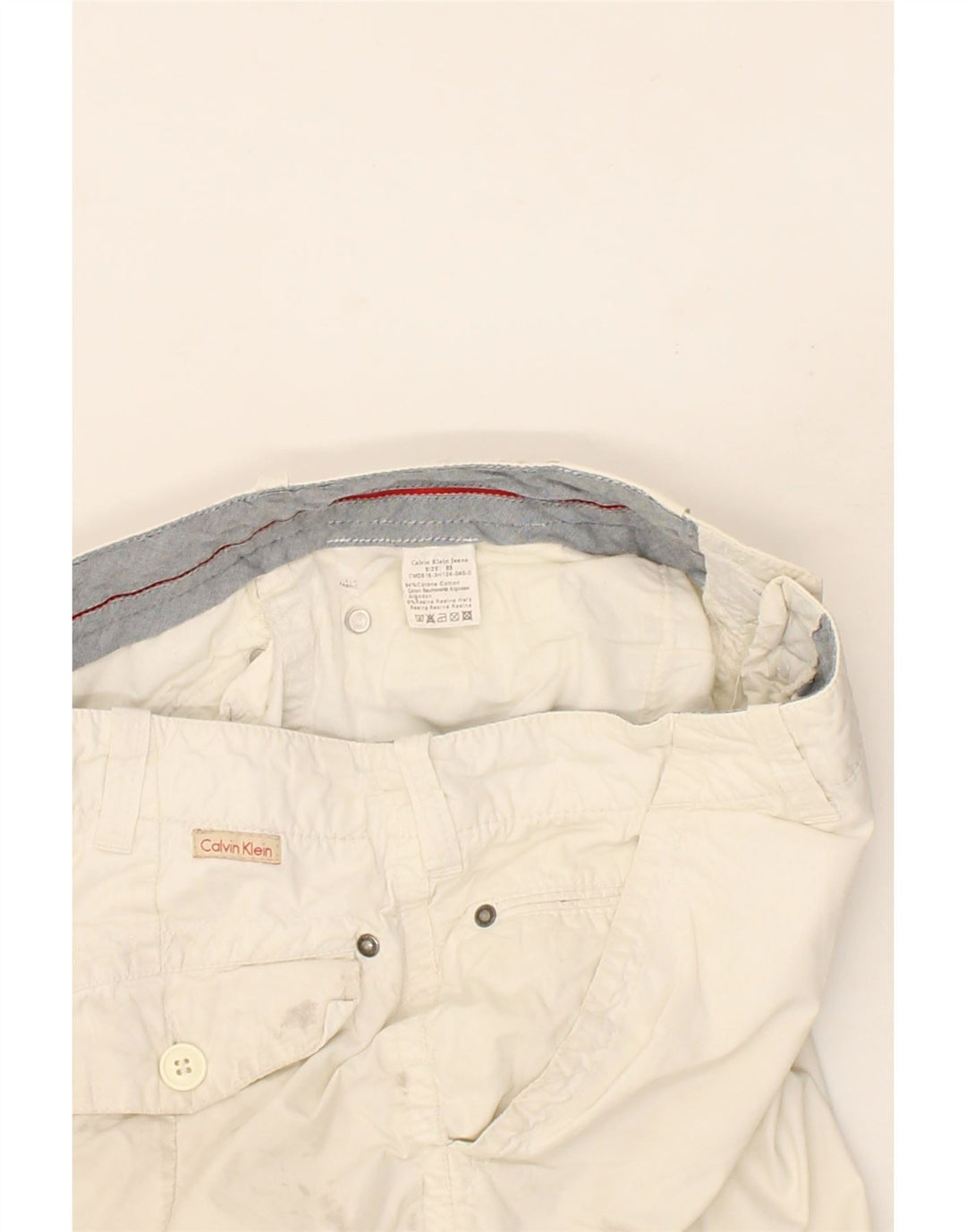 CALVIN KLEIN Womens Chino Shorts W33 Medium White Cotton Vintage Calvin Klein and Second-Hand Calvin Klein from Messina Hembry 