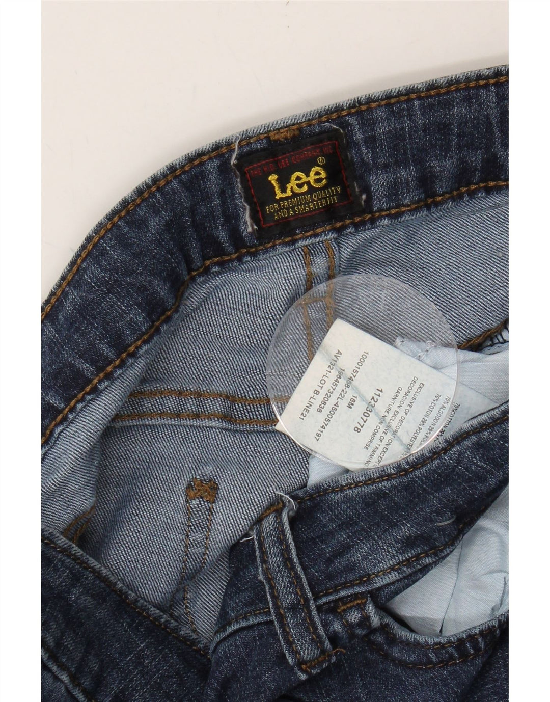 LEE Womens Capri Jeans US 18 2XL W38 L21 Blue Cotton Vintage Lee and Second-Hand Lee from Messina Hembry 
