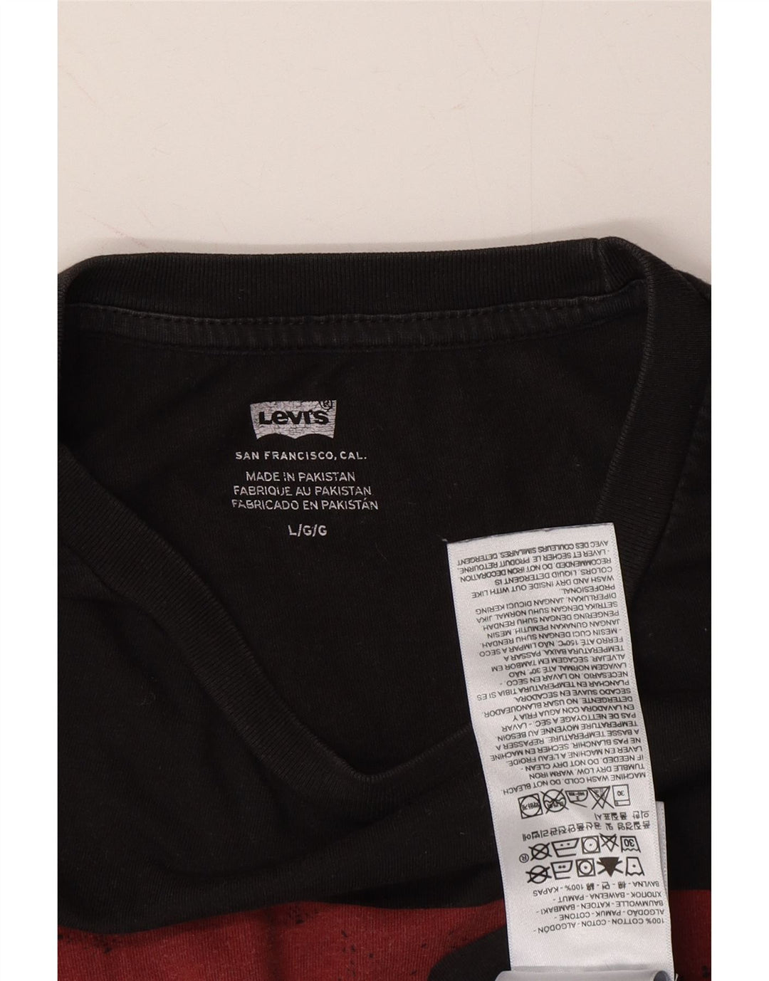 LEVI'S Mens Graphic T-Shirt Top Large Black Cotton Vintage Levi's and Second-Hand Levi's from Messina Hembry 