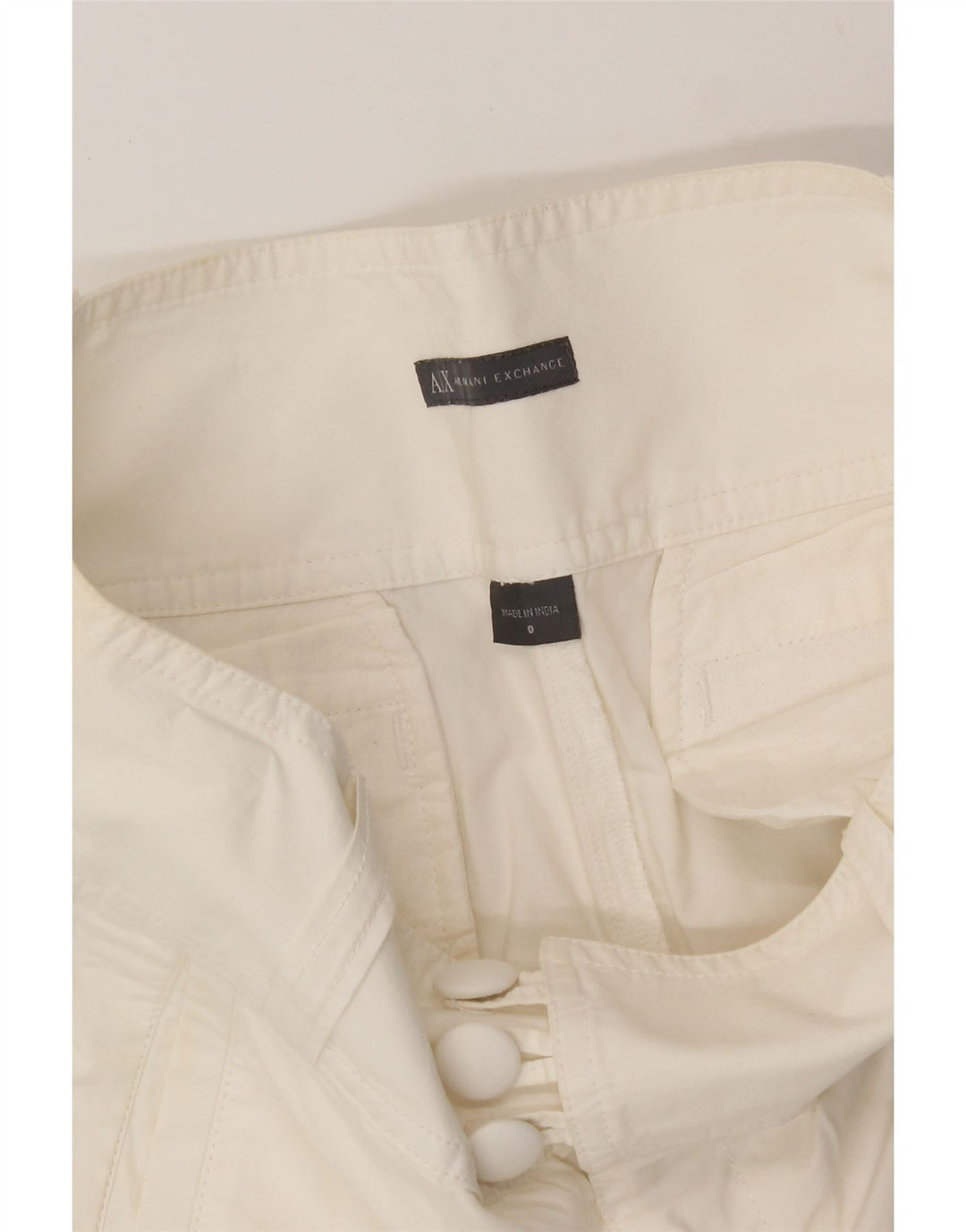 ARMANI EXCHANGE Womens Casual Shorts US 0 XS W28  White Vintage Armani Exchange and Second-Hand Armani Exchange from Messina Hembry 