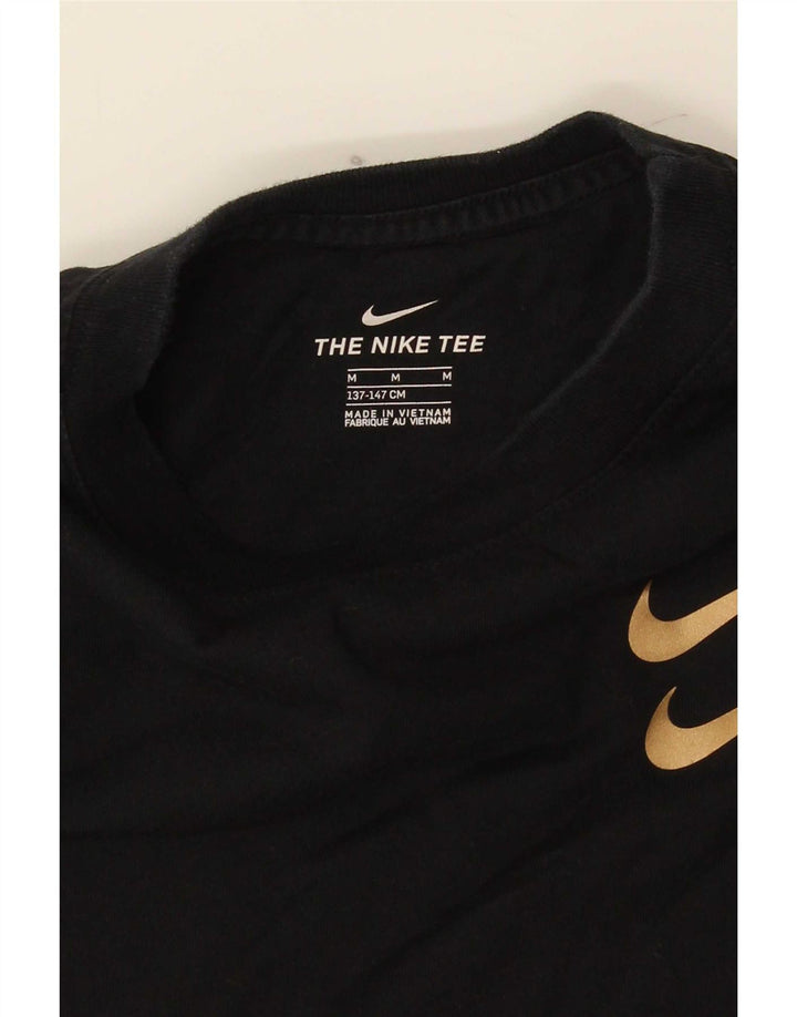Nike Boys Swoosh Grafisk T-Shirt Top 10-11 år Medium Sort