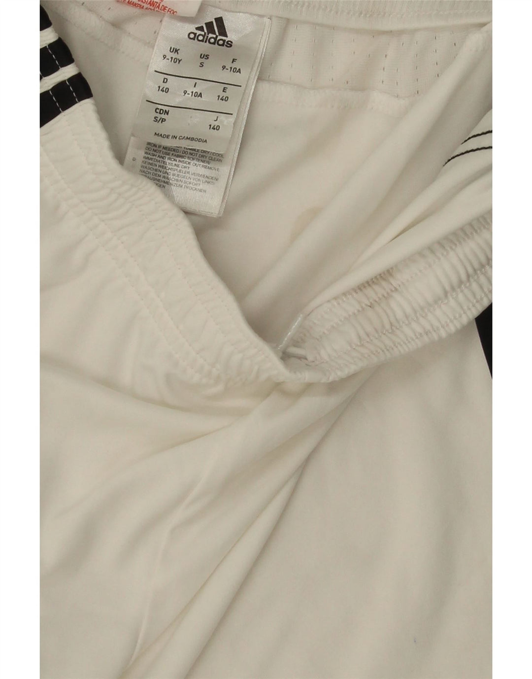 ADIDAS Boys Juventus Sport Shorts 9-10 Years White Polyester Vintage Adidas and Second-Hand Adidas from Messina Hembry 