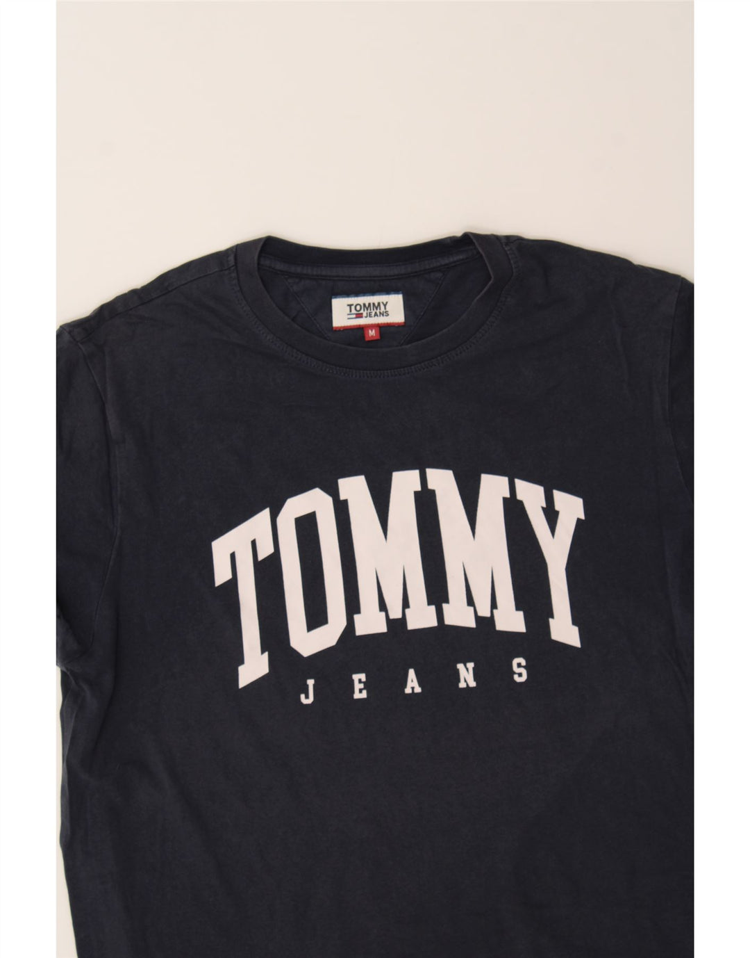 TOMMY HILFIGER Mens Graphic T-Shirt Top Medium Navy Blue Cotton Vintage Tommy Hilfiger and Second-Hand Tommy Hilfiger from Messina Hembry 
