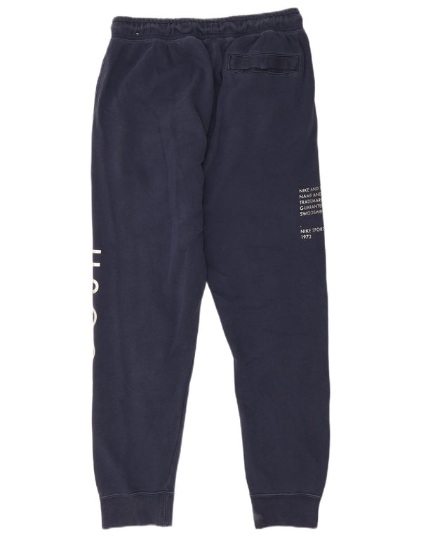 Nike Herre Swoosh Grafisk træningsdragt Bukser Joggers Medium Navy Blue