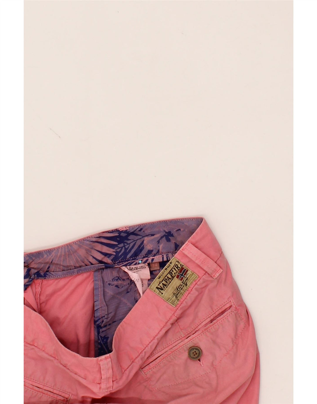 NAPAPIJRI Womens Chino Shorts W34 Large Pink Vintage Napapijri and Second-Hand Napapijri from Messina Hembry 