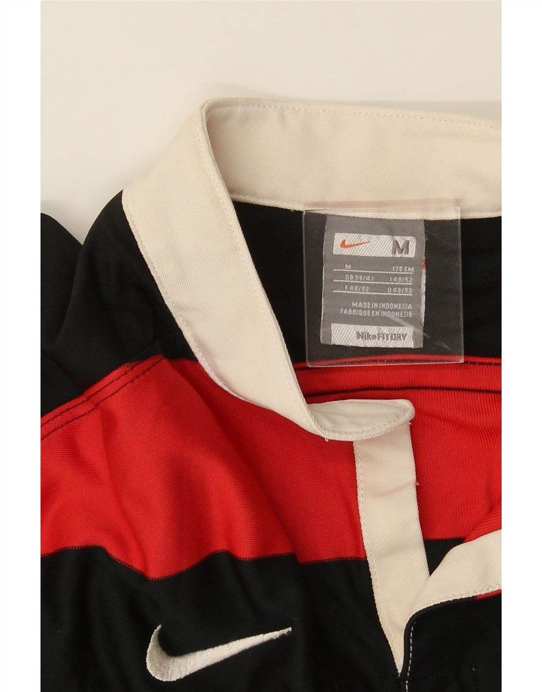 NIKE Grafisk T-shirt til mænd, medium rød stribet