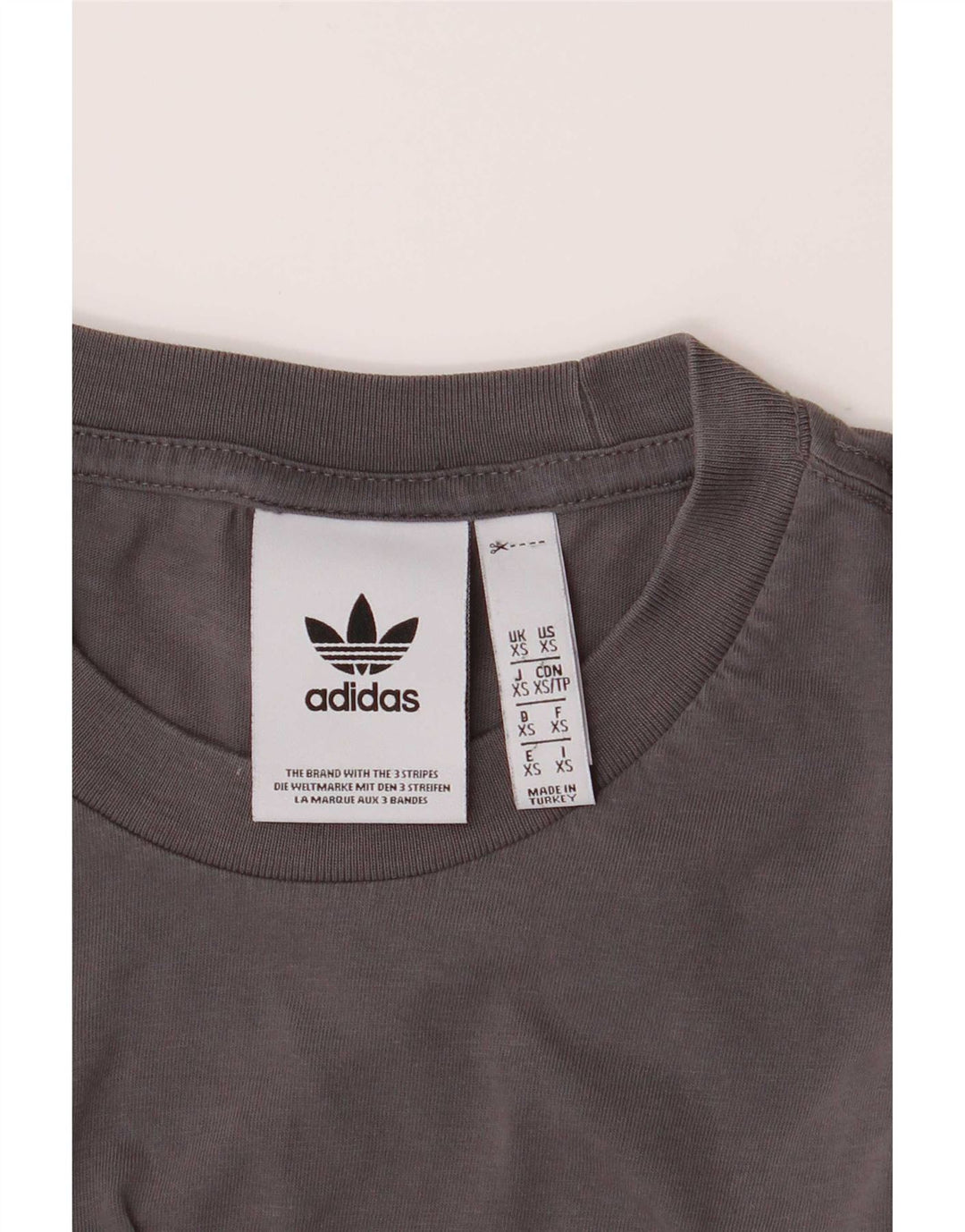 Adidas T-shirt top til mænd XS Grå bomuld