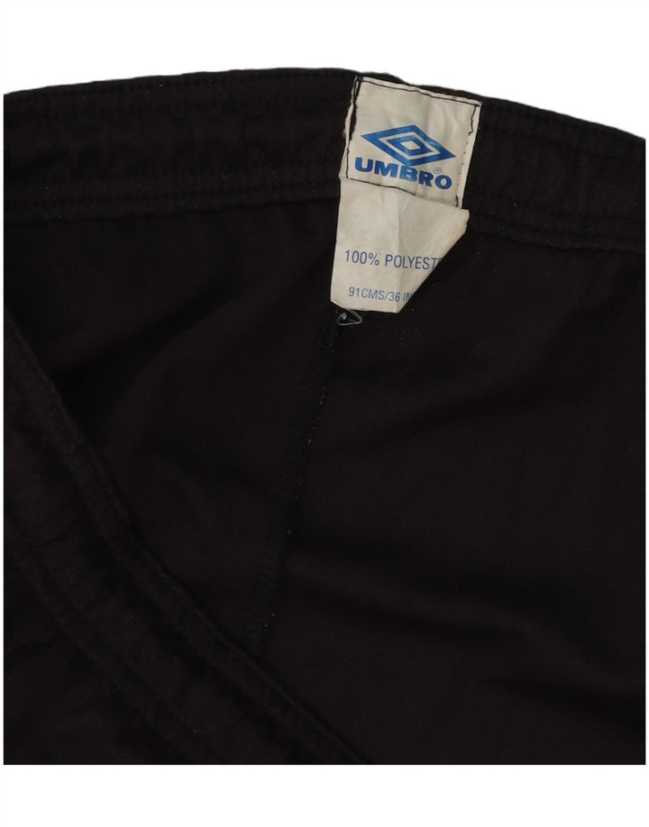 Umbro Herre Sportshorts Large Black Pinstripe Polyester