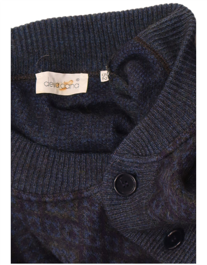 Della Ciana Herre Cardigan Sweater IT 52 Large Navy Blue Argyle/Diamond