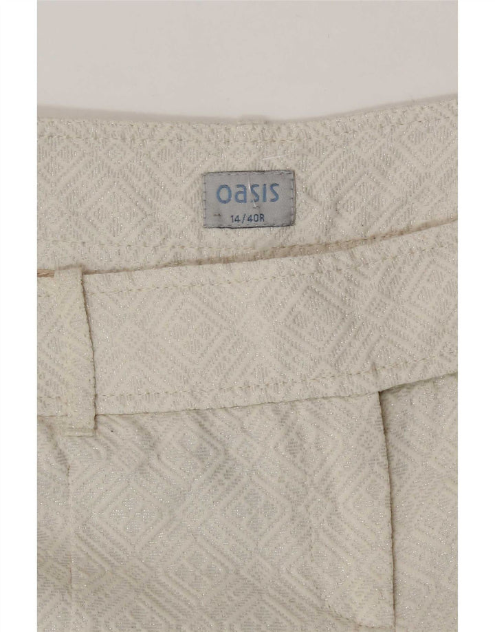 Oasis Bermuda Shorts til kvinder UK 14 Medium W32 Hvid Geometrisk Bomuld