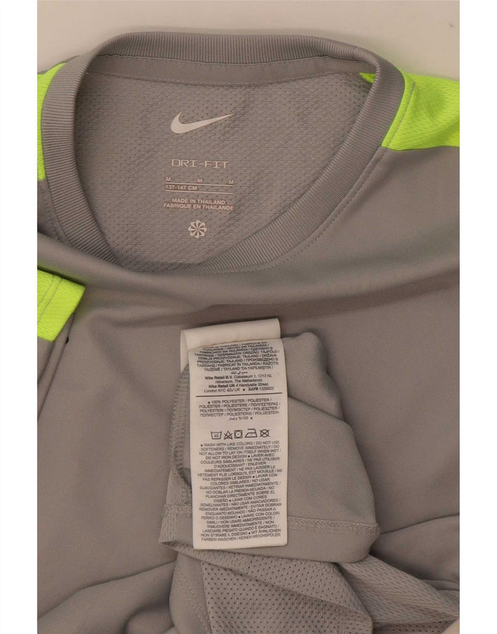 Nike Boys Dri Fit T-shirt Top 10-11 år Medium Grey Colourblock Polyester