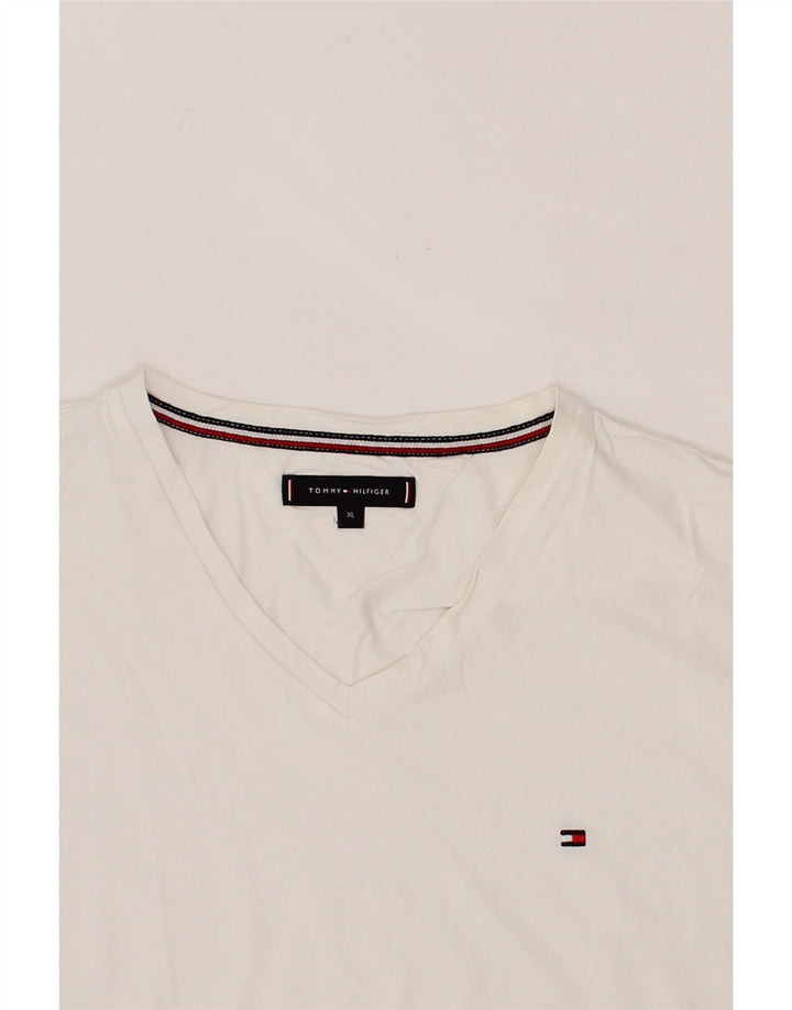 TOMMY HILFIGER Mens T-Shirt Top XL White Cotton Vintage Tommy Hilfiger and Second-Hand Tommy Hilfiger from Messina Hembry 