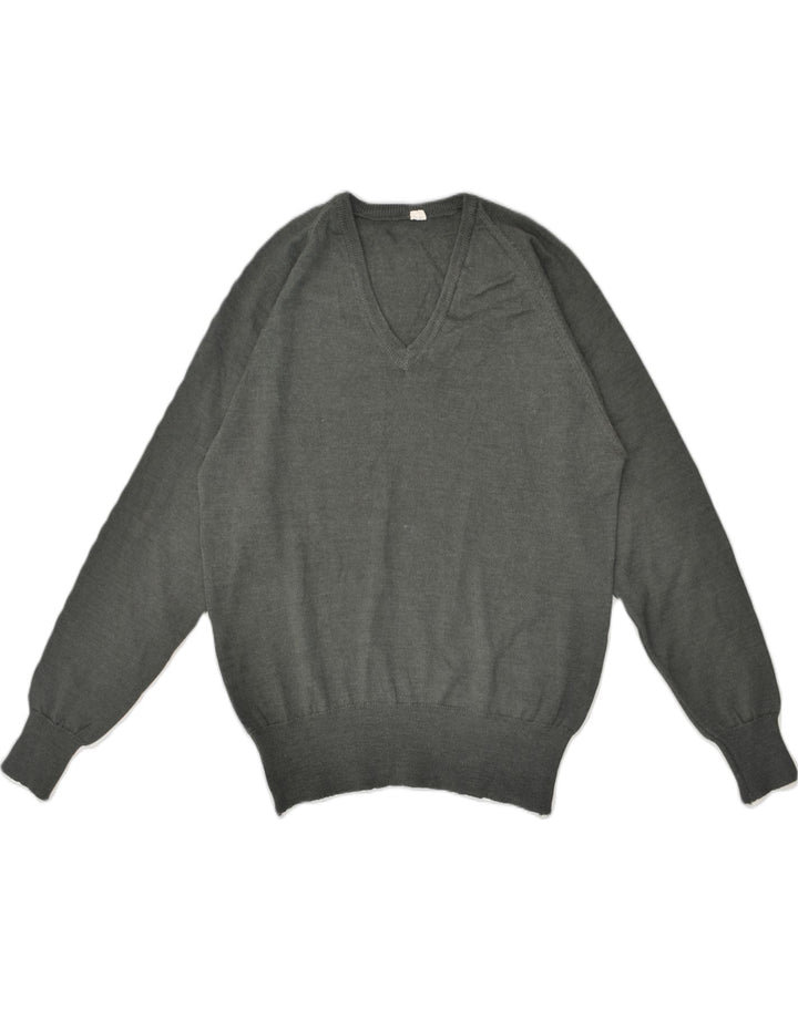 VINTAGE Mens V-Neck Jumper Sweater Medium Grey | Vintage Vintage | Thrift | Second-Hand Vintage | Used Clothing | Messina Hembry 