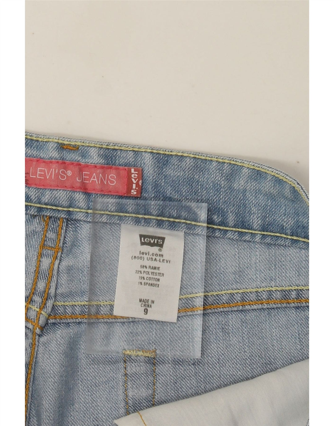 Levi's Dame Bermuda Denim Shorts US 9 Medium W32 Blue Ramie