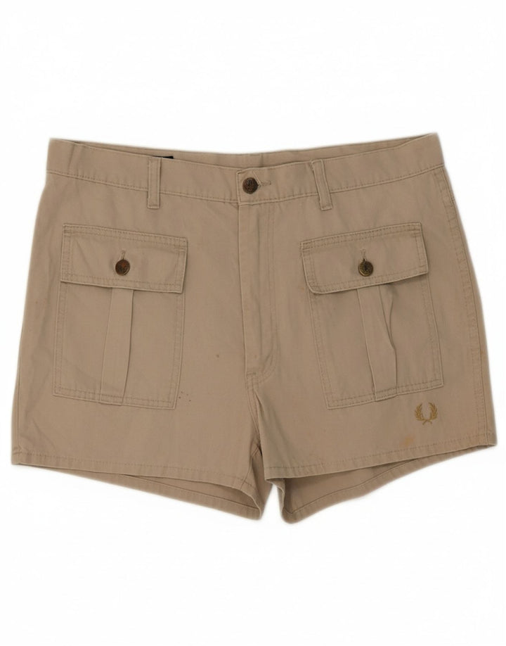 FRED PERRY Womens Casual Shorts W38 XL Grey Vintage Fred Perry and Second-Hand Fred Perry from Messina Hembry 