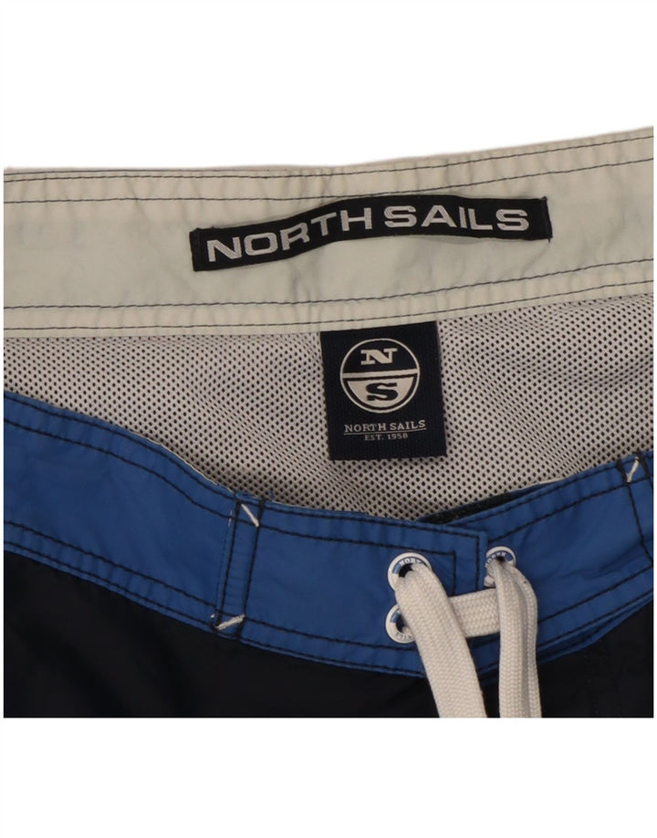 North Sails Herre grafiske svømmeshorts Medium Navy Blue Colourblock