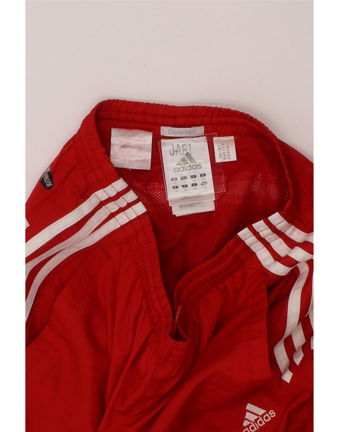 ADIDAS Boys Clima Proof Bermuda Sport Shorts 9-10 Years  Red Polyacrylic Vintage Adidas and Second-Hand Adidas from Messina Hembry 