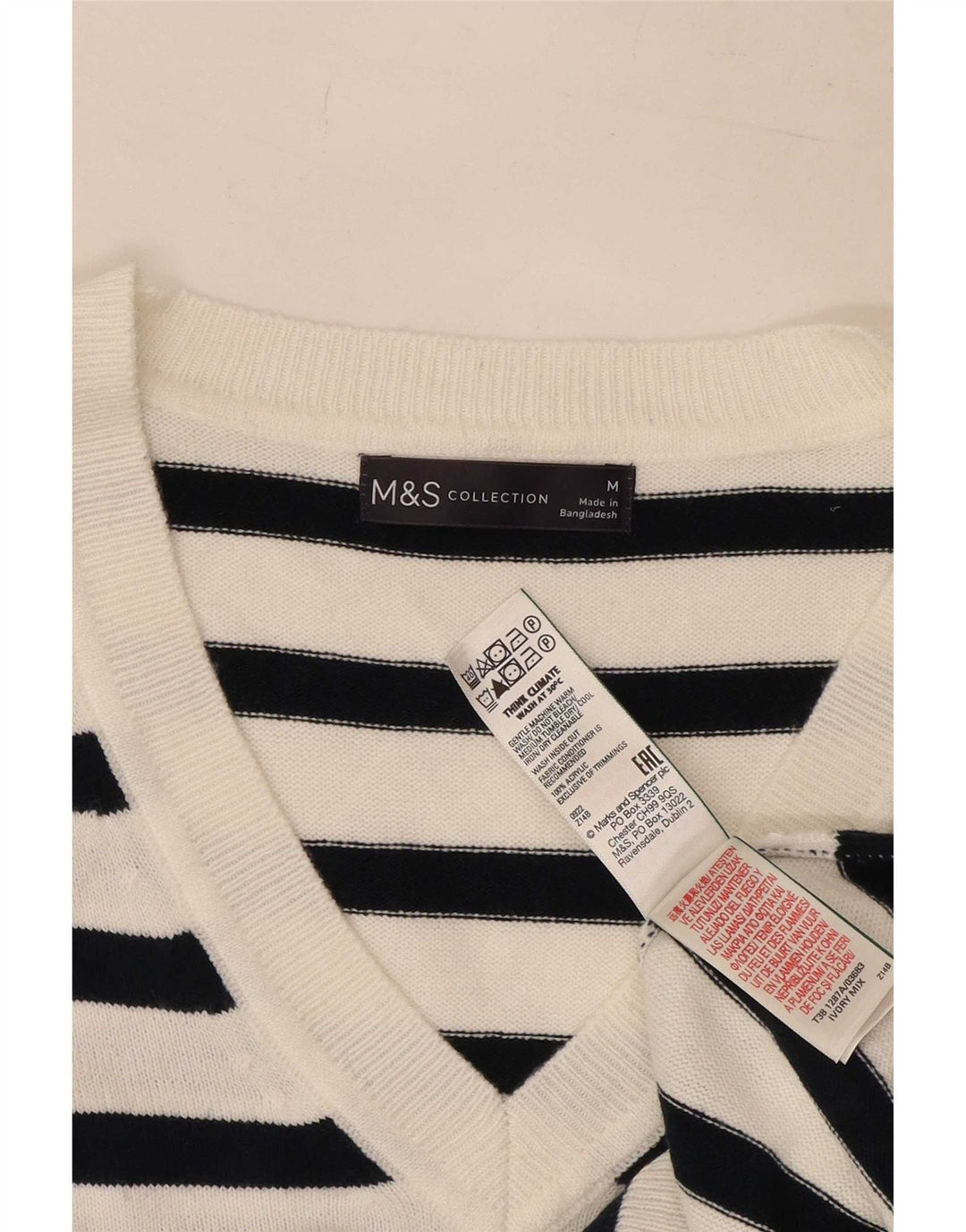 Marks & Spencer Dame V-hals sweater UK 14 Mellem hvid stribet
