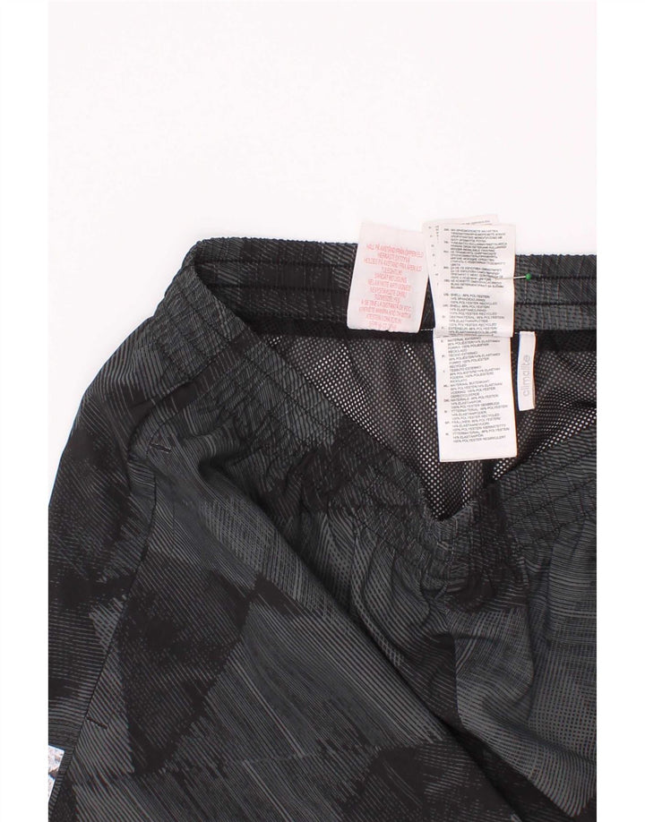 Adidas Boys Climalite Sportshorts 13-14 år Grå geometrisk polyester
