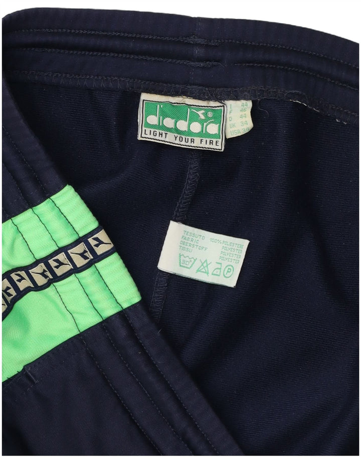 Diadora Herre grafiske sportsshorts store marineblå colourblock polyester