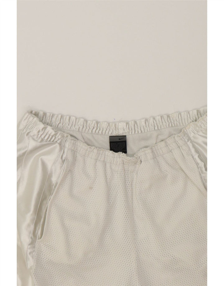 NIKE Mens Sport Shorts Medium  White Vintage Nike and Second-Hand Nike from Messina Hembry 