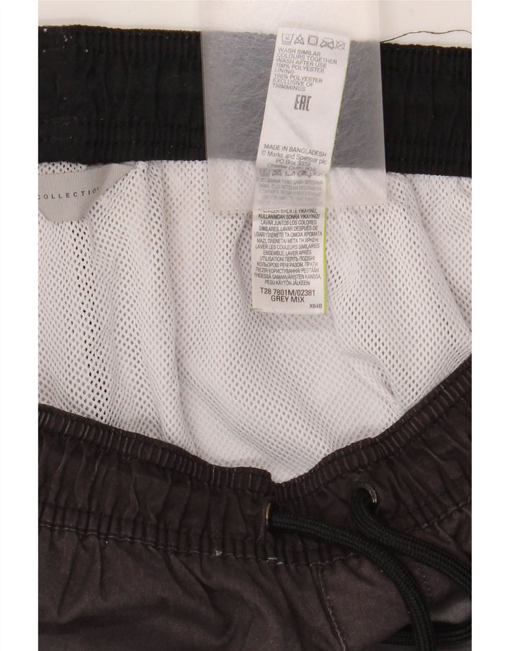 Marks & Spencer Badeshorts til mænd mellemgrå Colourblock Polyester