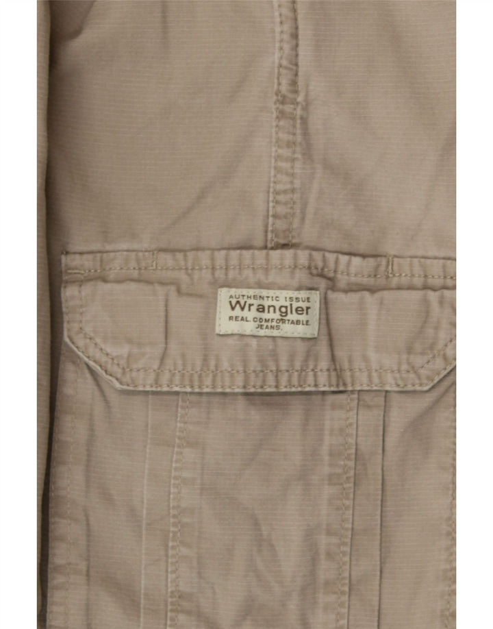 WRANGLER Mens Cargo Shorts W42 2XL Beige Cotton Vintage Wrangler and Second-Hand Wrangler from Messina Hembry 
