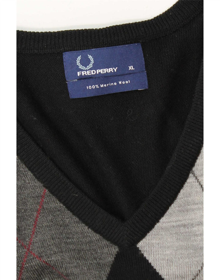 Fred Perry Herre V-hals sweater XL Sort Argyle/Diamond Wool